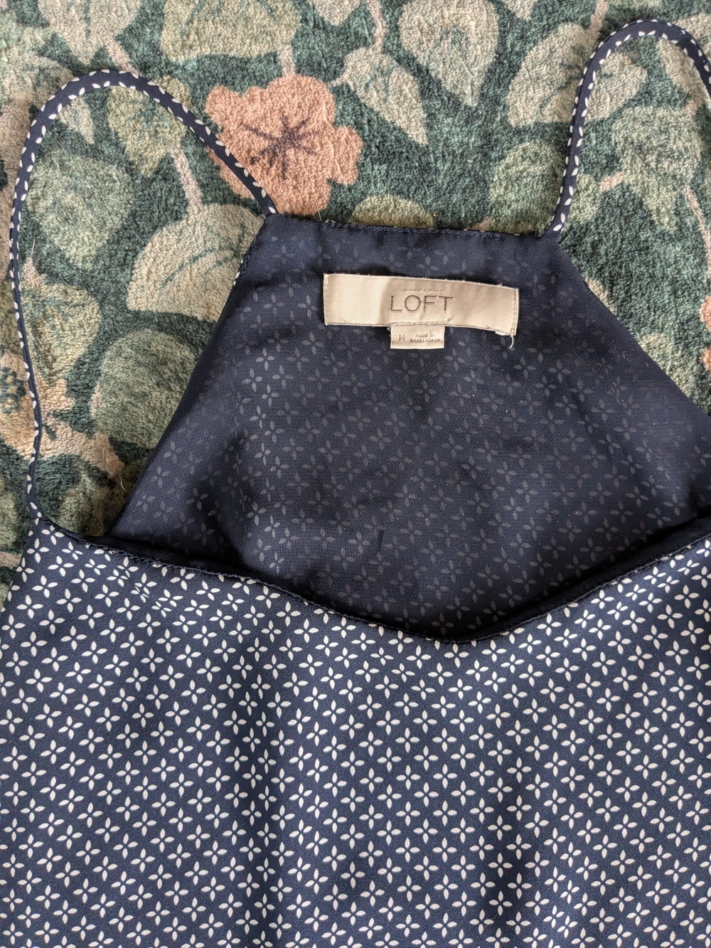 Ann Taylor LOFT Navy Geo-Print Halter Cami - Picture 4 of 5